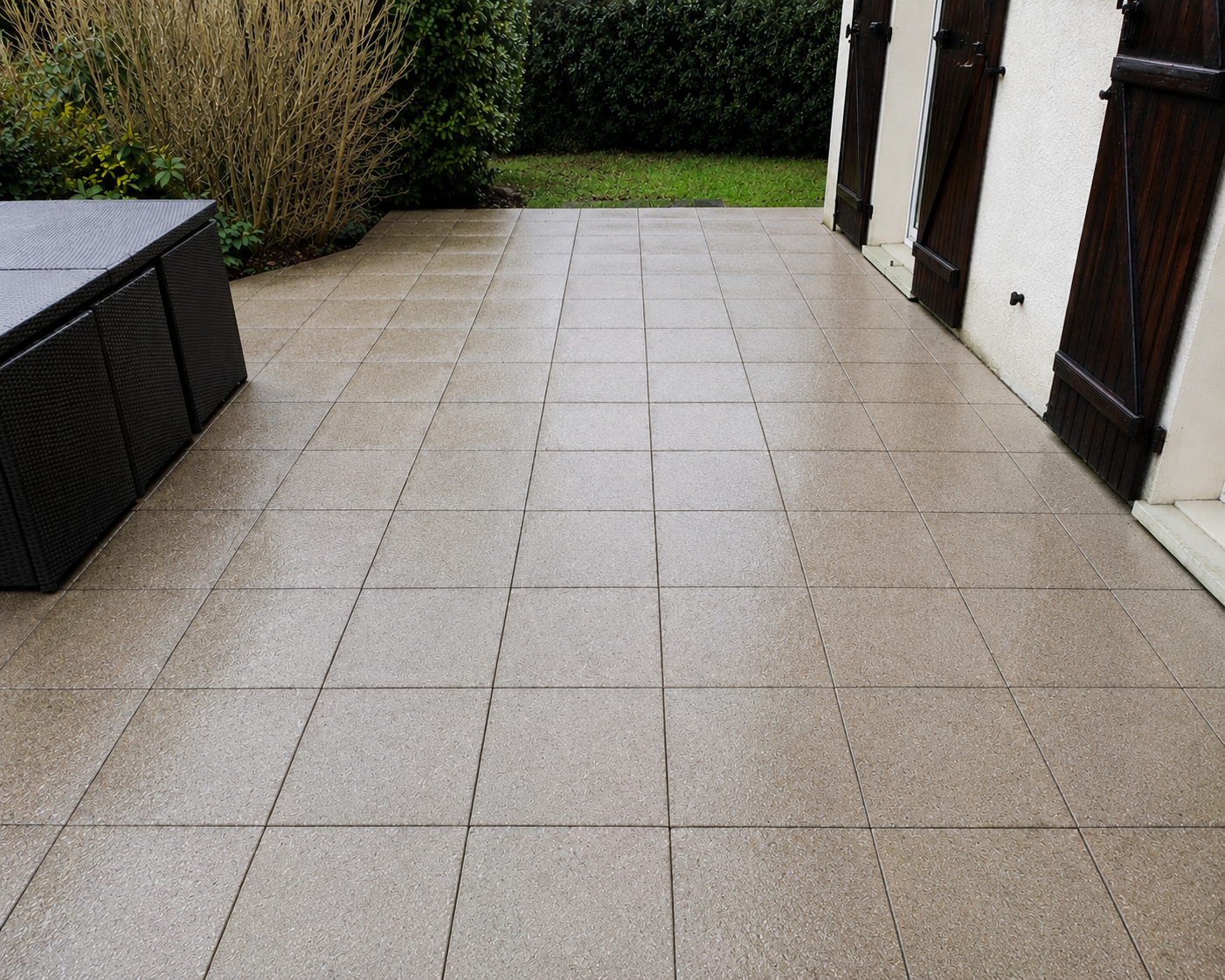 Terrasse ou façade après nettoyage